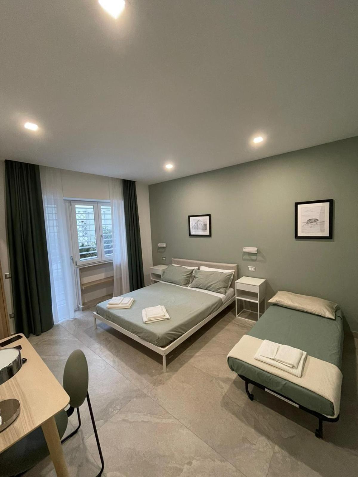 Domus Cervantes Apartment Nápoly Kültér fotó